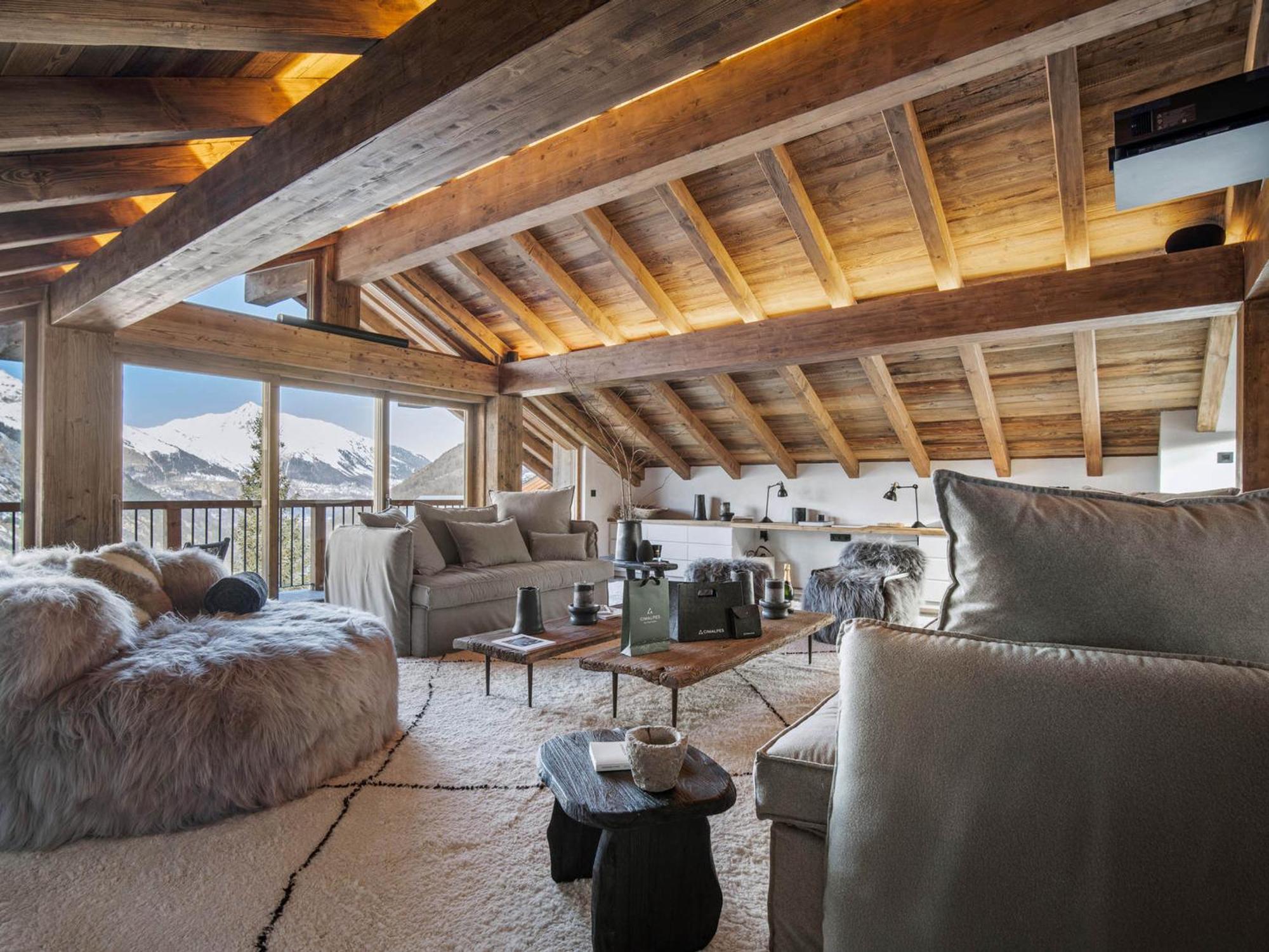 Spacieux Avec Bain Nordique, Hammam Et Vue Proche Des Pistes - Fr-1-570-66 Chalet *